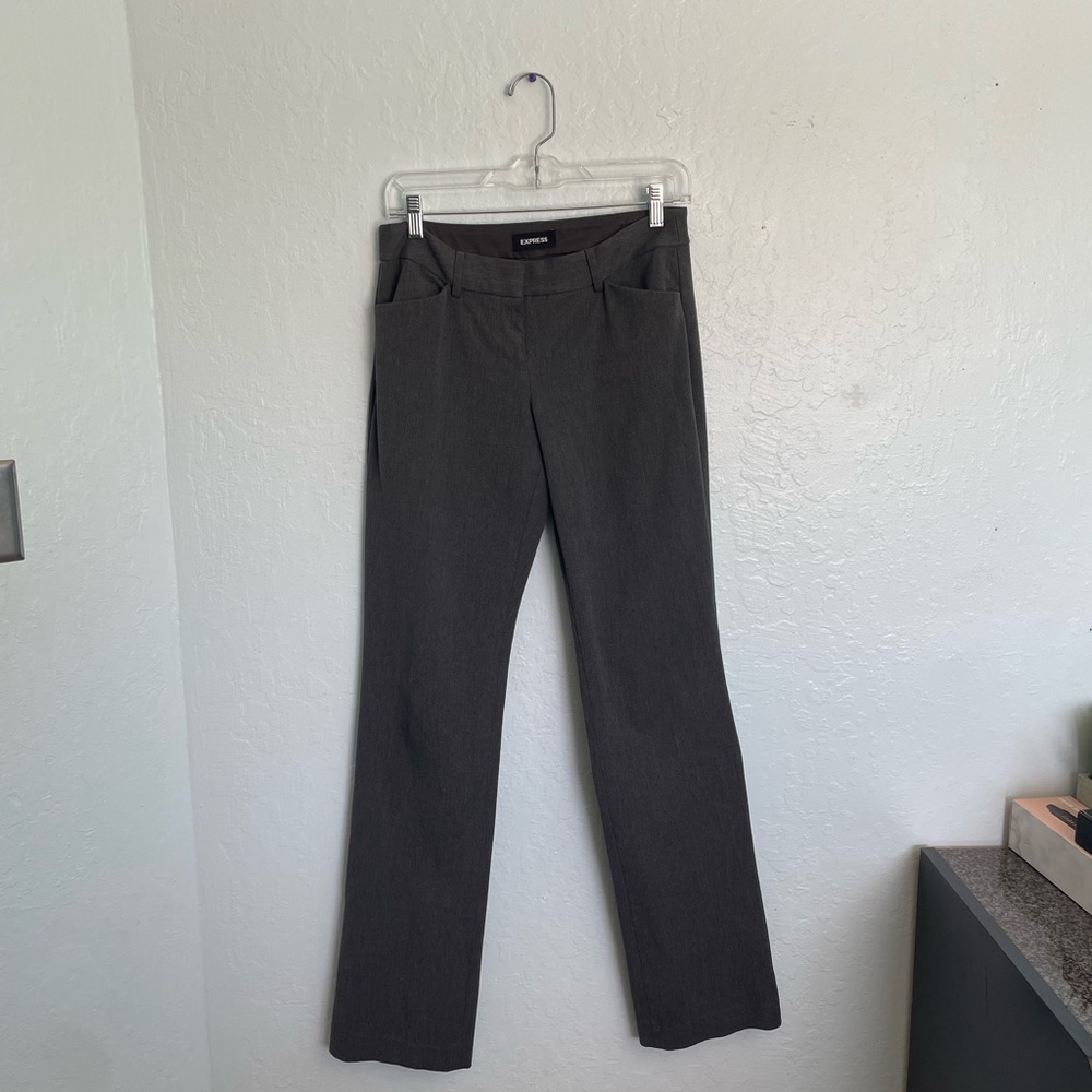 Express Women’s Editor Barely Boot Pants Size 2l - image 1